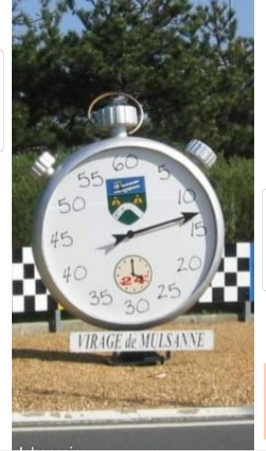 Chambre Proche Circuit Du Mans 500 M Du Virage De Mulsanne Exterior foto